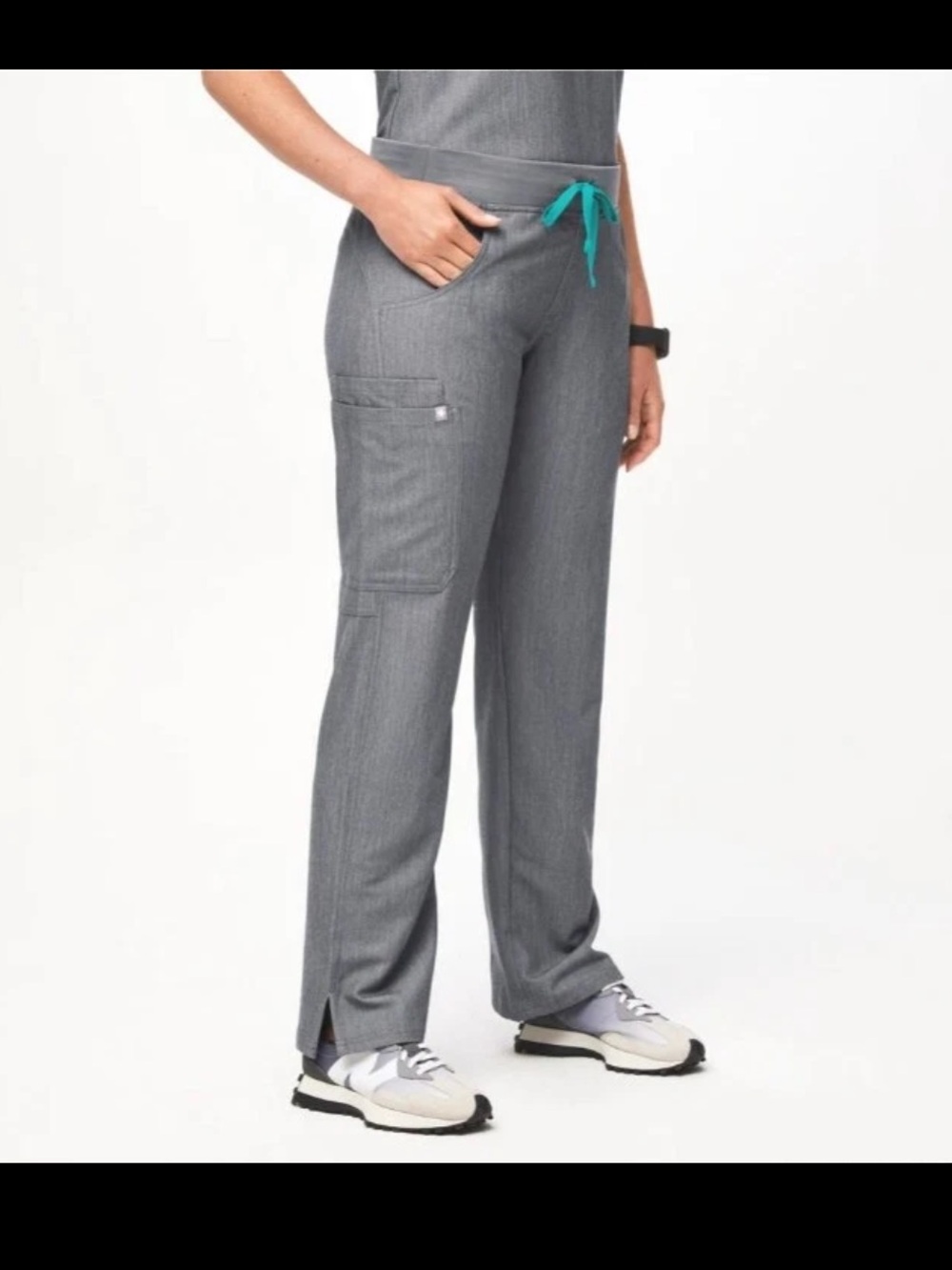 FIGS Kade Cargo Scrub Pants Size XL Graphite Gray Silver Straight Leg Pockets